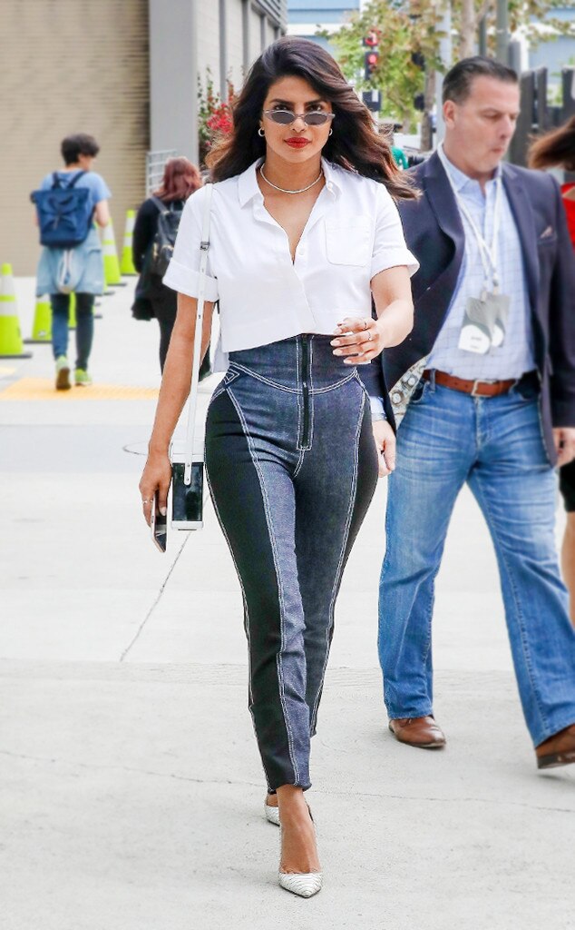 Priyanka Chopra's No-Fail Outfit Is One We've Been Working For Years | Denim  fashion, Fashion, Celebrity inspired outfits